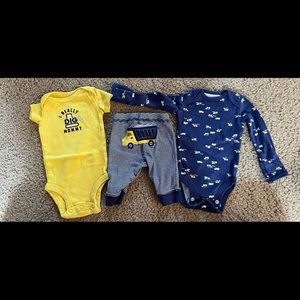 Newborn outfit set